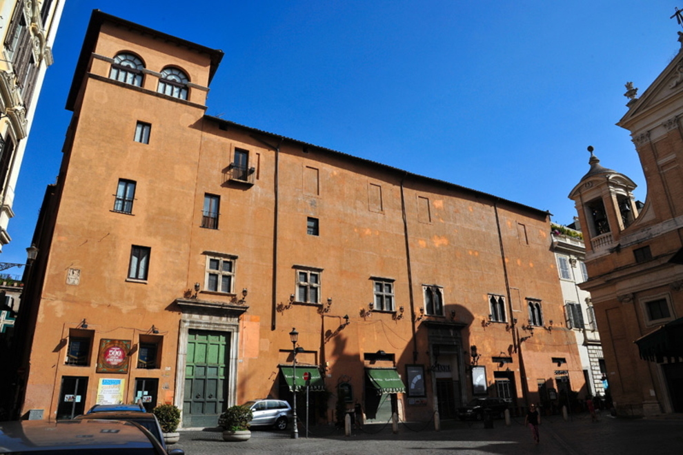 Palazzo Capranica